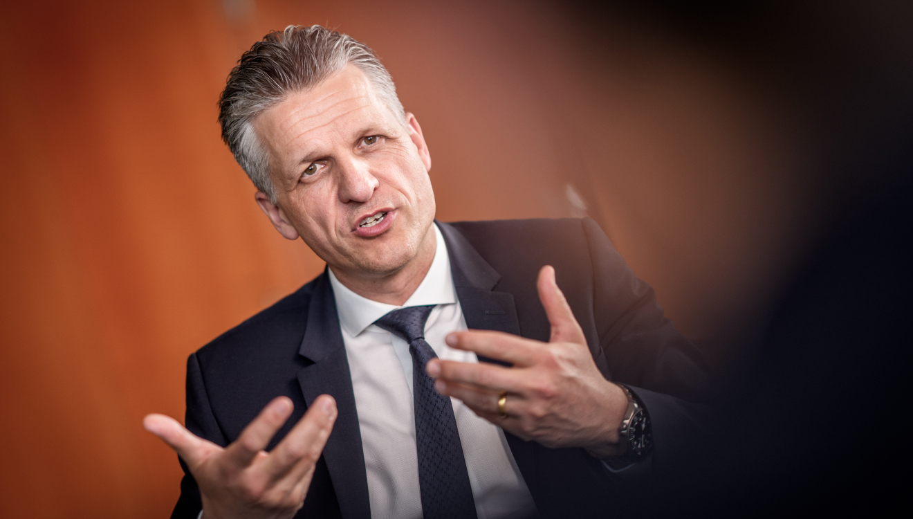Kanzleramtschef Thorsten Frei (CDU) möchte Israel weiter mit Rüstung unterstützen