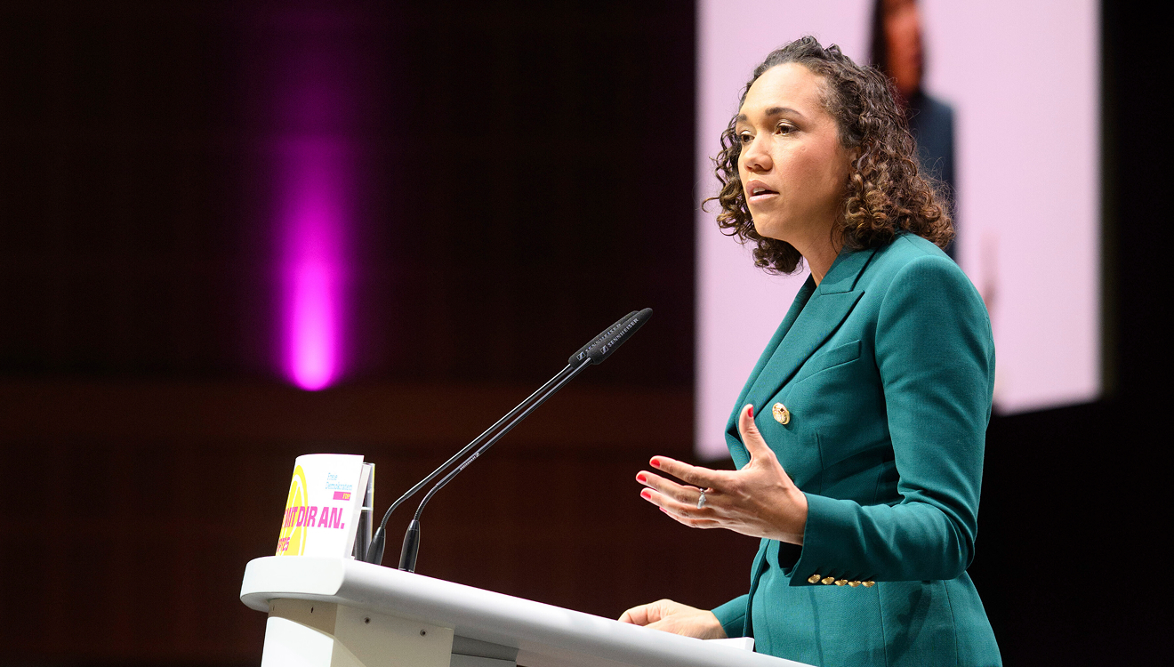 Nicole Büttner, 40, ist seit 20 Jahren FDP-Mitglied. Auf dem Parteitag am Wochenende erhielt sie 80 Prozent der Stimmen als neue Generalsekretärin