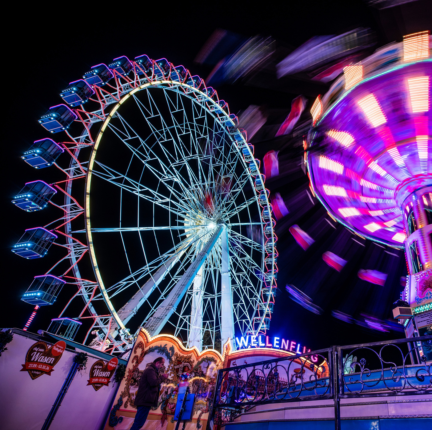 Riesenrad beim Cannstatter Volksfest auf dem Wasen (© dpa)