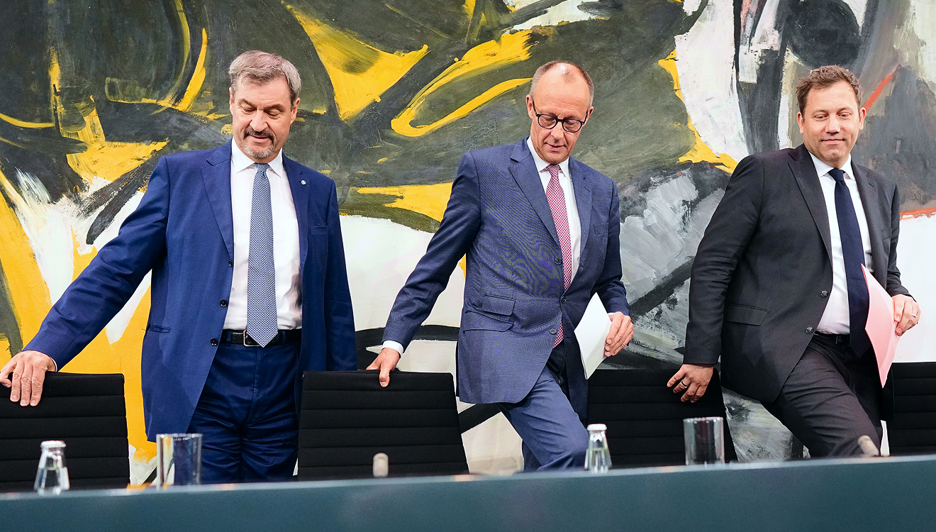 Nicht auf dem Bild: SPD-Chefin Bärbel Bas, die einzige Frau im Koalitionsausschuss. Sie habe sich wohlgefühlt, hieß es gestern. Es seien alle gut mit ihr umgegangen. Immerhin