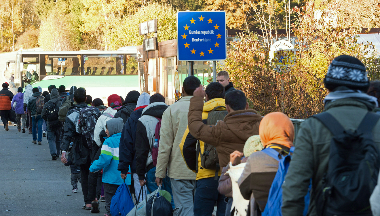 Flüchtlingsschlangen wie 2015 in Berlin sind derzeit kein Thema – ihre Folgen für das überlastete Gemeinwesen schon