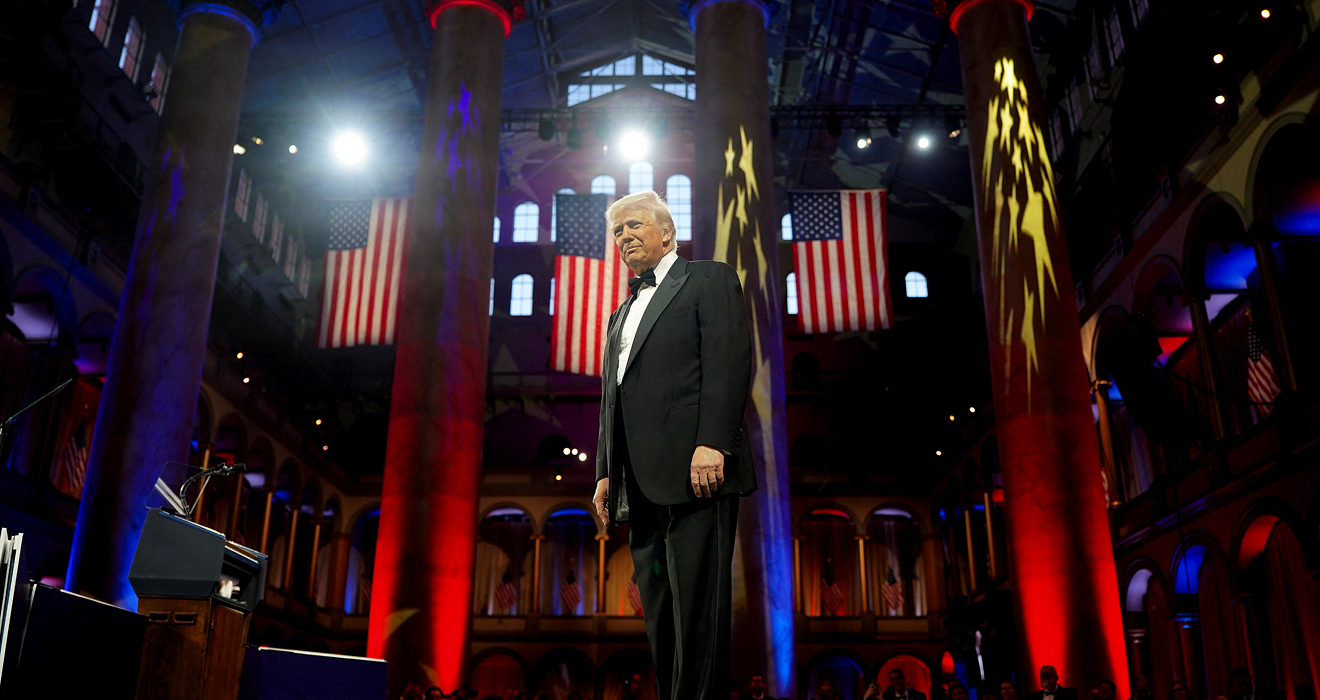 Hier war er noch unbeeindruckt vom Börsenbeben: US-Präsident Donald Trump, 78, beim Dinner des National Republican Congressional Committee