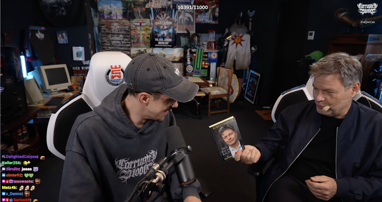 Wahlkämpfer (und Buchautor) Robert Habeck mit Livestreamer Max Knabe, bekannt unter dem Pseudonym „HandOfBlood“, beim Portal Twitch