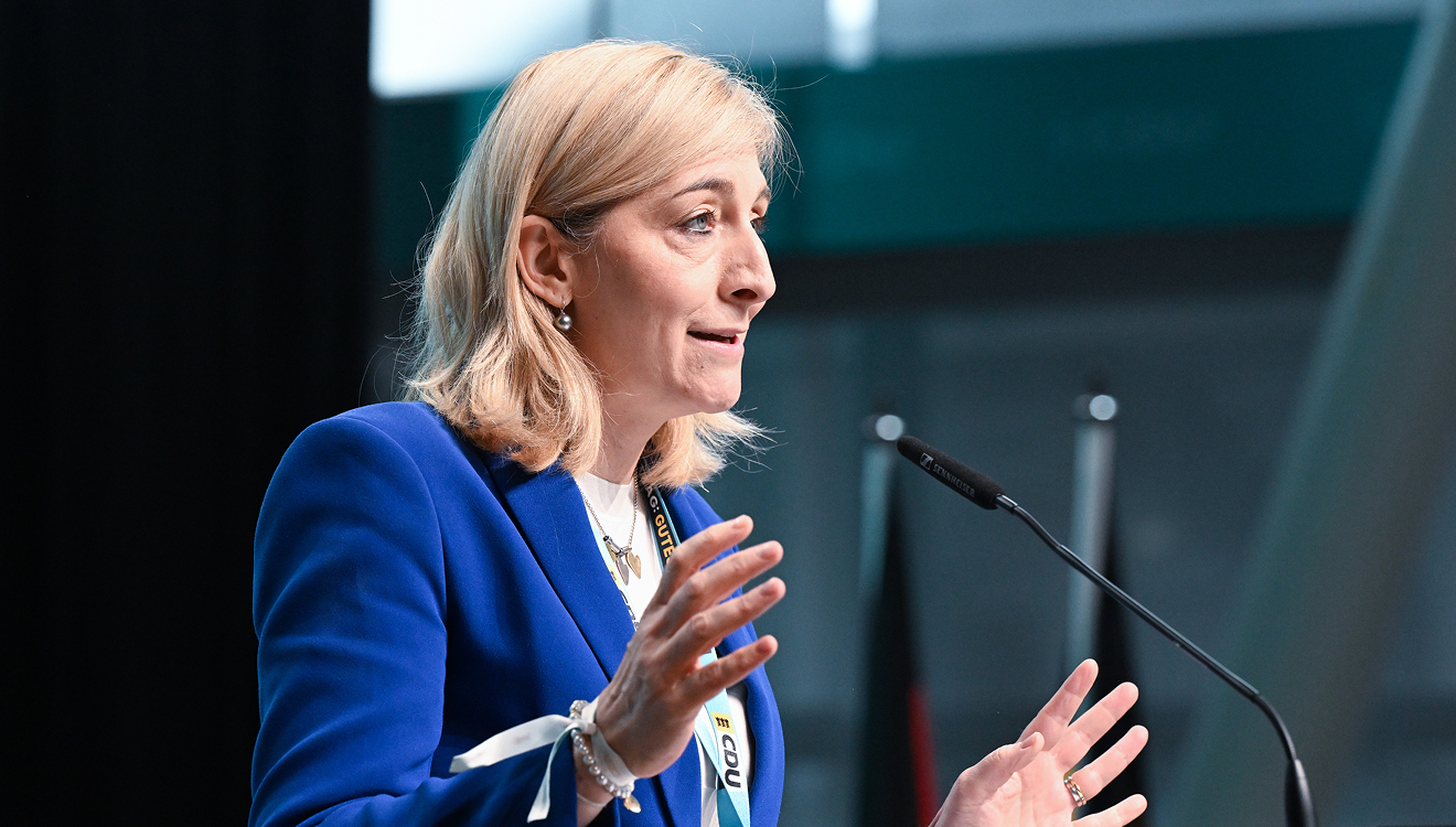 Gesundheitsministerin Nina Warken (CDU) will die Pflege reformieren und so die Finanzierung stabilisieren